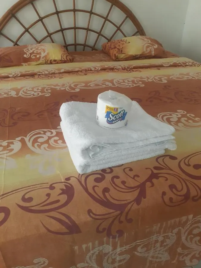 Calinago Friendly Family Sxm Bed and Breakfast Philipsburg  Philipsburg (Sint Maarten)