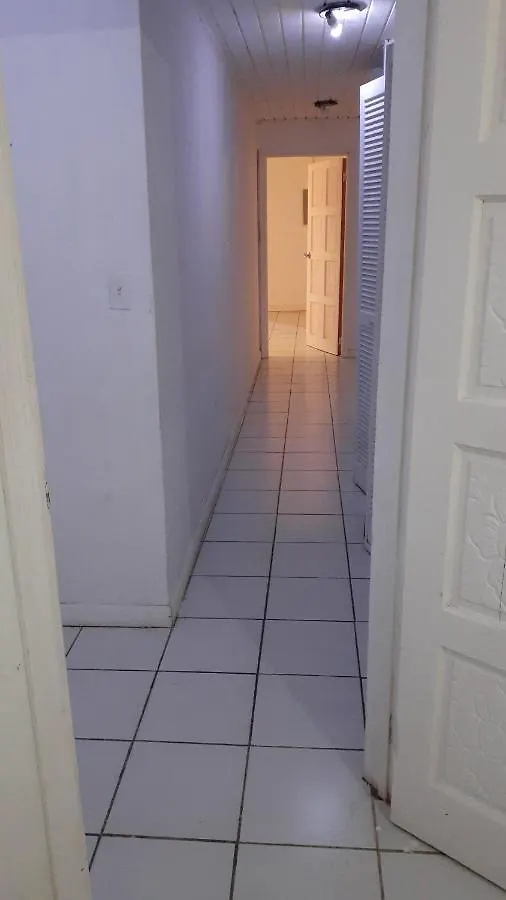 Calinago Friendly Family Sxm Bed and Breakfast Philipsburg