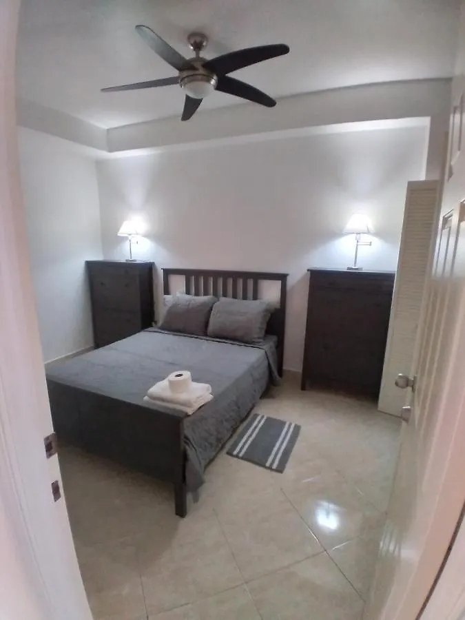 Calinago Friendly Family Sxm Bed and Breakfast Philipsburg